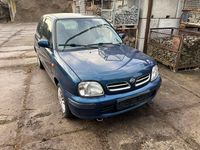 Gebraucht Nissan Micra 75 PS (55 kW) 2000 Blau Kleinwagen
