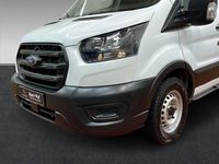 Gebraucht Ford Transit Trend 131 PS (96 kW) 2022 Weiß Limousine