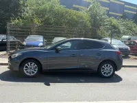 Gebraucht Mazda 3 Center-Line 150 PS (110 kW) 2015 Grau Limousine