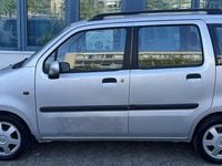 Second-hand Opel Agila 75 CP (55 kW) 2002 Argintiu Monovolum