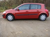 Gebraucht Renault Mégane II 113 PS (83 kW) 2003 Rot metallic Limousine
