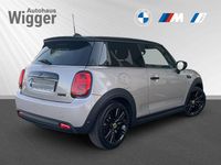Gebraucht Mini Cooper SE Collection 135 kW (184 PS) 2022 Grau Kleinwagen