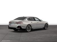 Gebraucht BMW 520 Comfort Edition 197 PS (144 kW) 2025 Oxidgrau metallic Limousine