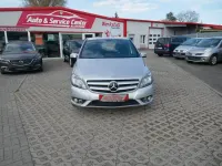 Gebraucht Mercedes B180 122 PS (89 kW) 2012 Silber Kleinwagen