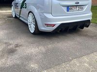 Gebraucht Ford Focus ST 226 PS (166 kW) 2009 Weiß Limousine