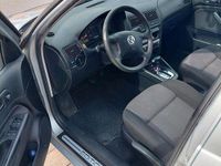 Gebraucht VW Golf IV 2001 Silber Kleinwagen