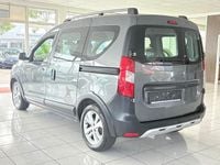 Gebraucht Dacia Dokker Stepway 116 PS (85 kW) 2017 Grau Van / Kleinbus