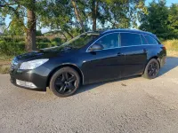 Gebraucht Opel Insignia 160 PS (117 kW) 2011 Schwarz Kombi