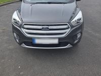 Gebraucht Ford Kuga Cool & Connect 150 PS (110 kW) 2018 Grau SUV