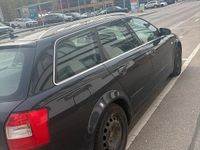 Second-hand Audi A4 163 CP (119 kW) 2002 Negru Break