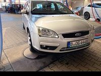 Gebraucht Ford Focus 101 PS (74 kW) 2006 Silber Kombi