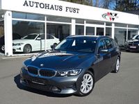 Gebraucht BMW 318 136 PS (100 kW) 2020 Grau Kombi