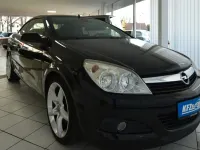 Używany Opel Astra Cabriolet 150 KM (110 kW) 2008 Czarny Kabriolet
