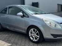 Gebraucht Opel Corsa 80 PS (58 kW) 2009 Andere farben Kleinwagen