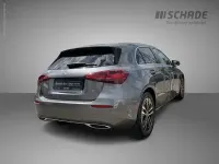 Gebraucht Mercedes A200 Progressive 163 PS (119 kW) 2023 Grau Limousine