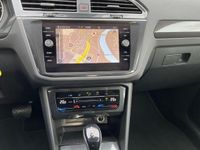 gebraucht VW Tiguan Life 2.0 TDI DSG AHK Kamera Navi