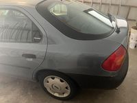 Gebraucht Ford Mondeo 116 PS (85 kW) 1999 Silber Limousine