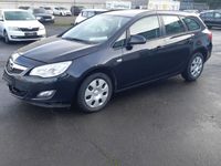 gebraucht Opel Astra Sports Tourer Design Edition Airbag OK!!