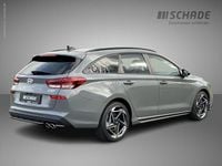 Neu Hyundai i30 N Line 140 PS (102 kW) 2025 Grau Kombi