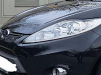 Gebraucht Ford Fiesta Titanium 82 PS (60 kW) 2012 Schwarz Kleinwagen