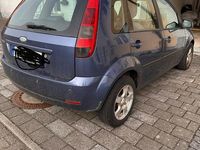 Gebraucht Ford Fiesta 80 PS (58 kW) 2005 Blau Kleinwagen