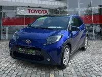 Gebraucht Toyota Aygo Pulse 72 PS (52 kW) 2022 Schwarz Kleinwagen