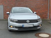 Second-hand VW Passat 150 CP (110 kW) 2015 Argintiu Break