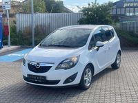 Gebraucht Opel Meriva Color Edition 120 PS (88 kW) 2012 Casablanca weiss Van / Kleinbus