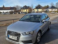 Gebraucht Audi A3 Ambiente 125 PS (91 kW) 2015 Grau Limousine