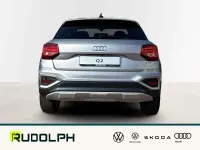 Neu Audi Q2 Advanced 150 PS (110 kW) 2026 Florettsilber metallic SUV