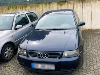 Second-hand Audi A3 102 CP (75 kW) 1998 Albastru Hatchback