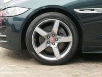 gebraucht Jaguar XE 2.0 Turbo R-Sport Kamera/Leder/ALU
