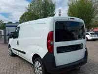 Gebraucht Fiat Doblò Basis 90 PS (66 kW) 2013 Weiß Van / Kleinbus