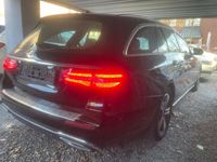 Gebraucht Mercedes E200 Avantgarde 150 PS (110 kW) 2019 Schwarz Limousine
