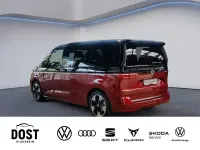 Gebraucht VW Multivan Style 204 PS (150 kW) 2026 Rot Van / Kleinbus
