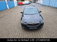 Gebraucht Skoda Superb Active 125 PS (91 kW) 2013 Schwarz Limousine