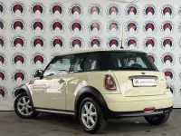 Gebraucht Mini ONE 98 PS (72 kW) 2010 Pepper white Kleinwagen