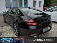 Second-hand Genesis G70 200 CP (147 kW) 2022 Negru Berlinǎ