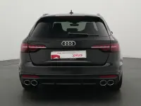 Używany Audi S4 Ambiente 341 KM (250 kW) 2023 Czarny Kombi