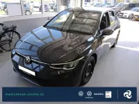 Gebraucht VW Golf VIII Life 131 PS (96 kW) 2022 Uranograu Limousine