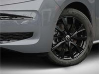 Neu VW Multivan Edition 245 PS (180 kW) 2026 Grau Van