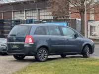 Gebraucht Opel Zafira Edition 116 PS (85 kW) 2010 Grau Van / Kleinbus