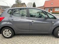Gebraucht Hyundai ix20 90 PS (66 kW) 2016 Grau Kleinwagen