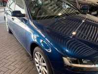 Gebraucht Audi A4 140 PS (102 kW) 2013 Blau Kombi