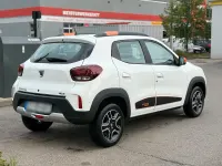 Gebraucht Dacia Spring Comfort Plus 33 kW (45 PS) 2022 Weiß Kleinwagen