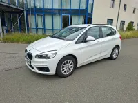Gebraucht BMW 218 Active Tourer Basis 150 PS (110 kW) 2015 Weiß Van / Kleinbus