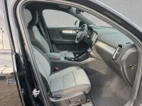 Gebraucht Volvo XC40 Plus 163 PS (119 kW) 2025 Onyx schwarz SUV