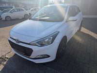 Gebraucht Hyundai i20 YES! 84 PS (61 kW) 2017 Weiß Limousine