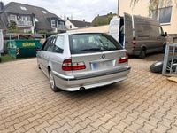Gebraucht BMW 523 170 PS (125 kW) 1999 Silber Kombi