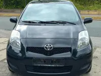 Gebraucht Toyota Yaris Cool 69 PS (50 kW) 2011 Schwarz Kleinwagen